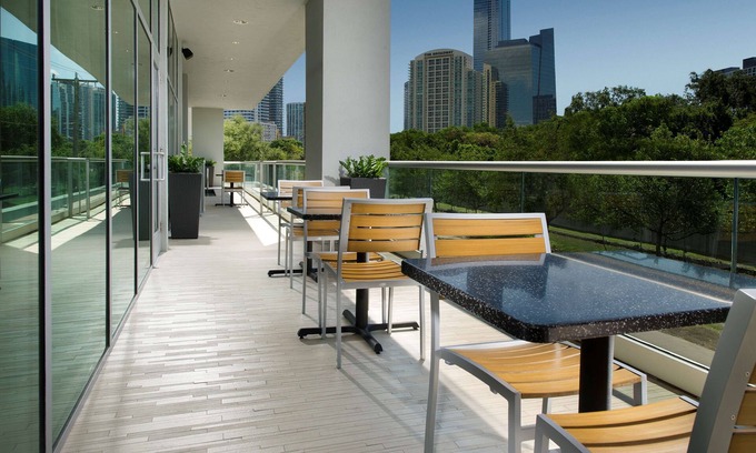 Brickell Hotel | Homewood Suites by Hilton Miami Downtown/Brickell