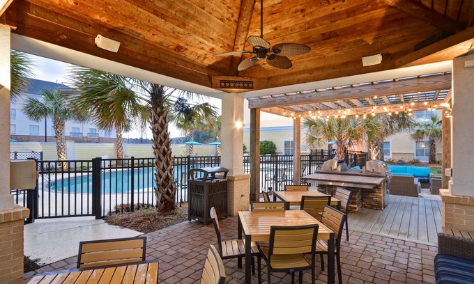 Wilmington Hotel | Homewood Suites Wilmington/Mayfaire