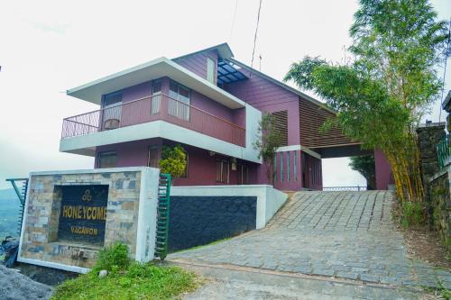 Vagamon Hotel | Honey Comb