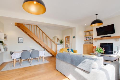Richmond House | Honey Cottage
