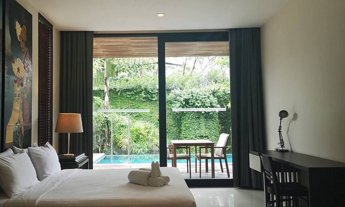 Wichit Villa | Honeymoon, One-of-a-kind Romantic and Exotic Luxury Villa 3 No Pet