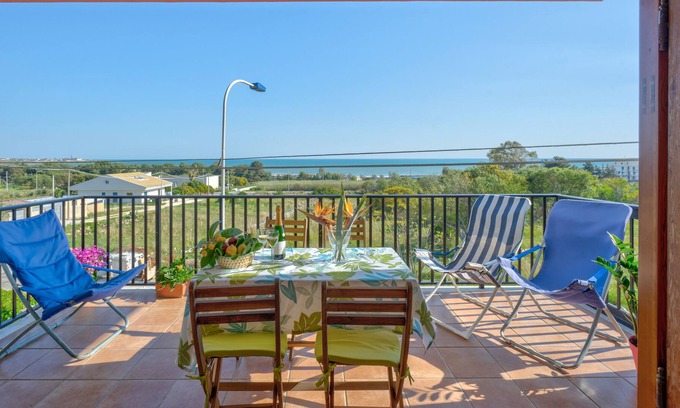 Sampieri House | Horizon over the Mediterranean