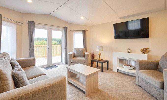 Pickering Ski Chalet | Host & Stay | Deer View Lodge