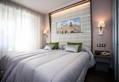 San Bernardo House | Hostal Barcelona