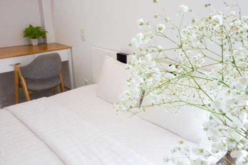District 1 Hotel | HOSTIE SAIGON [WANDERLUST Home]