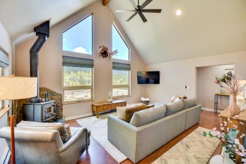 Alma House | Hot Tub and Deck Cabin Near Dtwn Alma and Breck