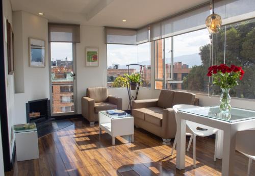 San Patricio Hotel | Hotel 104 Art Suites