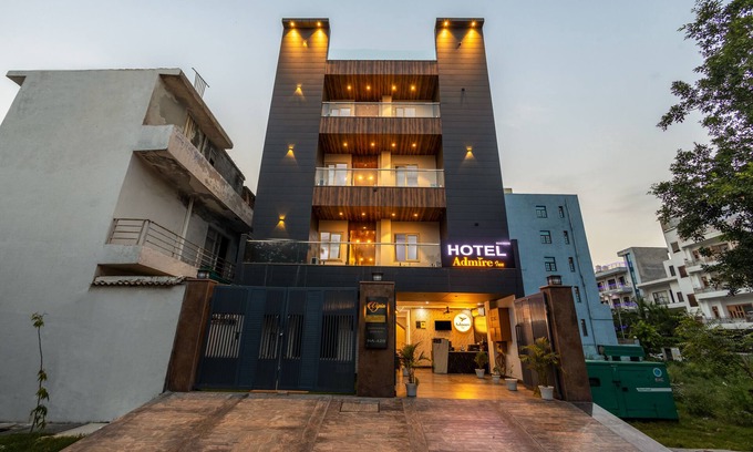 Noida Hotel | Hotel Admire Inn Sec - 104 By ASPL