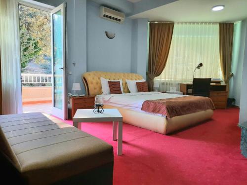 Centar Hotel | Hotel Aristocrat & Fish Restaurant