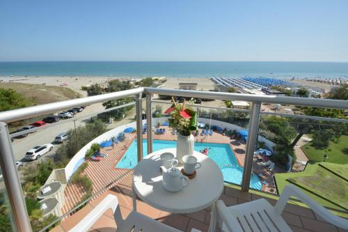 Milano Marittima Hotel | Hotel Bellevue Beach - sul mare