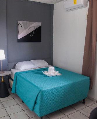San Salvador Hotel | Hotel Casa Manantiales