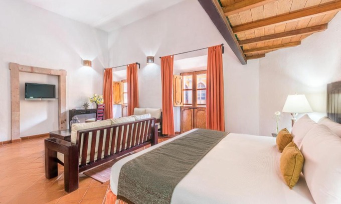 Zona Centro Hotel | Hotel Casa Virreyes