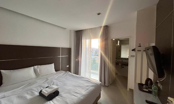 Patong Hotel | Hotel Collection