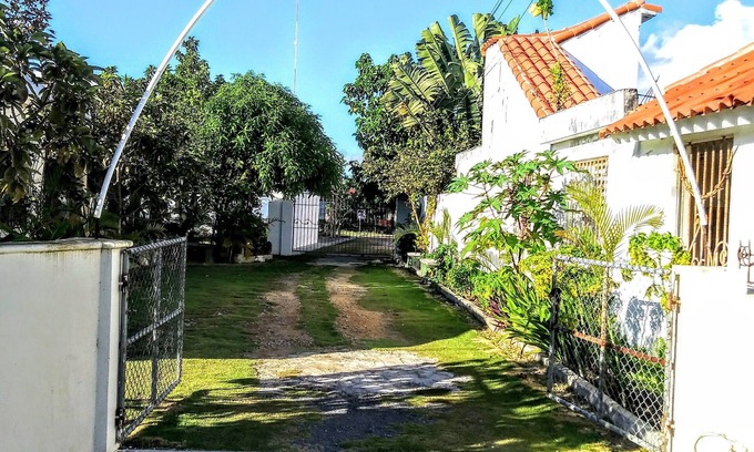 Higuey House | Hotel El Conde de Villa Rosa - private pool
