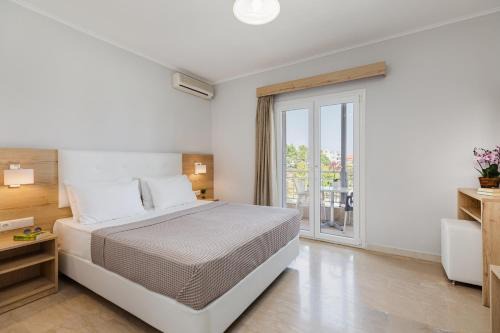 Nei Pori Hotel | Hotel Grekas