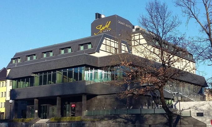 Suhl Hotel | Hotel ∙ HVD Grand Hotel Suhl Familienzimmer Du/WC, ÜF
