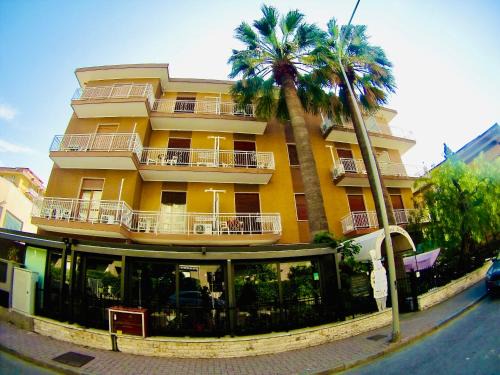Marina di Andora Hotel | Hotel Jole