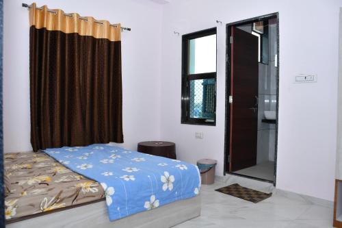 Shri Madhopur Hotel | Hotel Khatushyamji