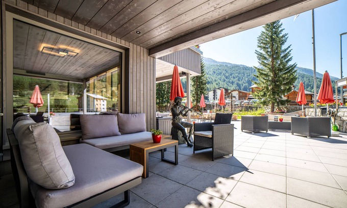 Saas Almagell Hotel | Hotel Kristall-Saphir