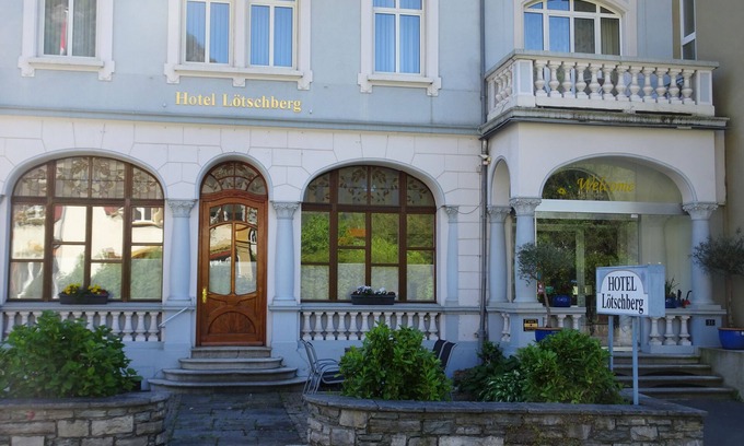 Central Interlaken Hotel | Hotel Lötschberg