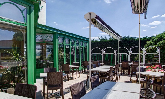 Chenove Hotel | Hotel L'Escargotière