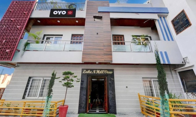 Udaipur District Hotel | Hotel Lake N Hill View