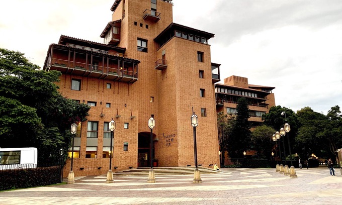 La Carolina Apartment | Hotel like, cozy apartment close to Unicentro!