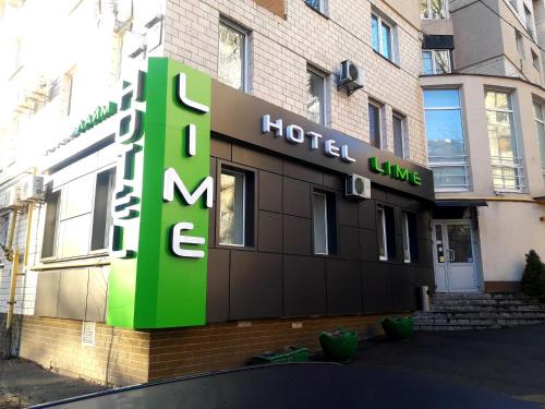 Shevchenkivs'kyi District Hotel | Hotel Lime
