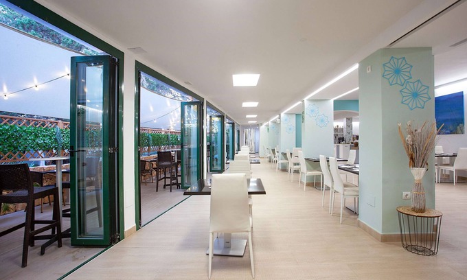 Es Pujols Hotel | Hotel Los Rosales