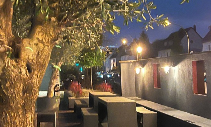 Flittard Hotel | Hotel Medo Köln