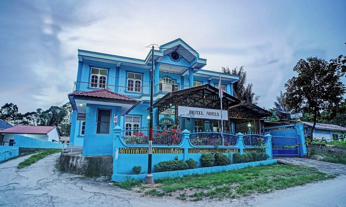 Toba Samosir Hotel | Hotel O Adela