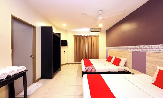 Batu Ferringhi Hotel | Hotel O Batu Ferringhi Beach formerly ESQ Ferringhi