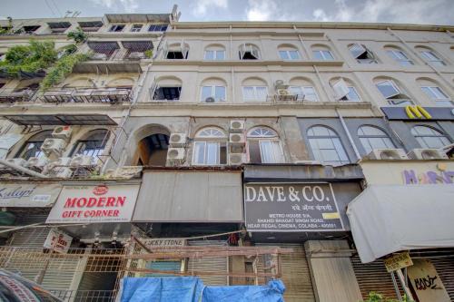 Wellington Pier Hotel | Hotel O Blue Light Near Gateway Of India Mumbai