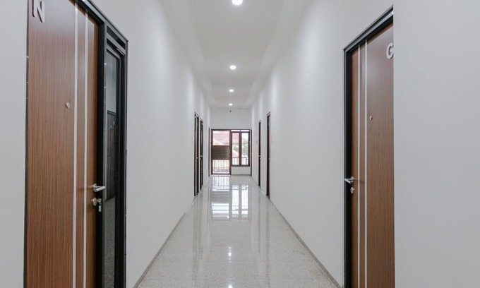 Dinoyo Hotel | Hotel O Embun Pagi Syariah Residence
