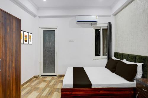 Allahabad Hotel | HOTEL O GOLDEN MAJESTIC