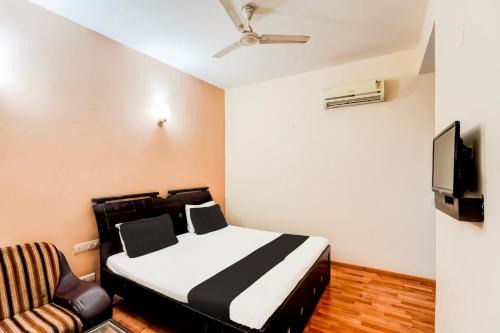 DLF City Hotel | Hotel O Le Regent