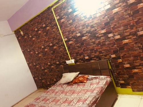 Prantij Hotel | Hotel O POP Aavkar Guesthouse