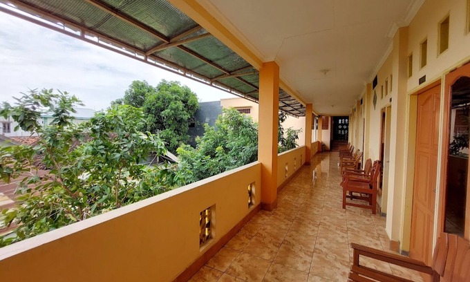 Mataram Hotel | Hotel O Rasya Homestay Near SD Negeri 6 Mataram