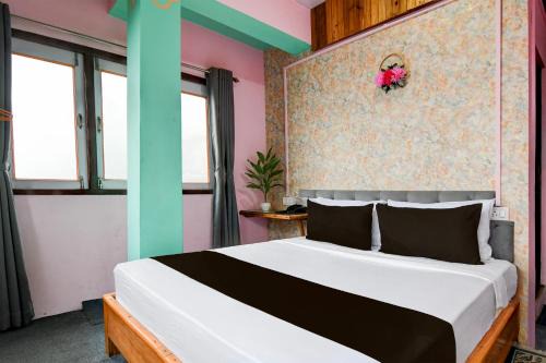 Darjeeling Hotel | HOTEL O SPICY BISTRO