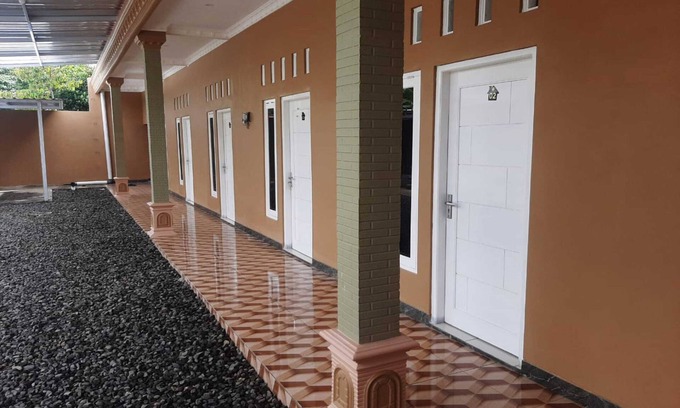 Central Yogyakarta Hotel | Hotel O Syagita Kos & Penginapan Syariah