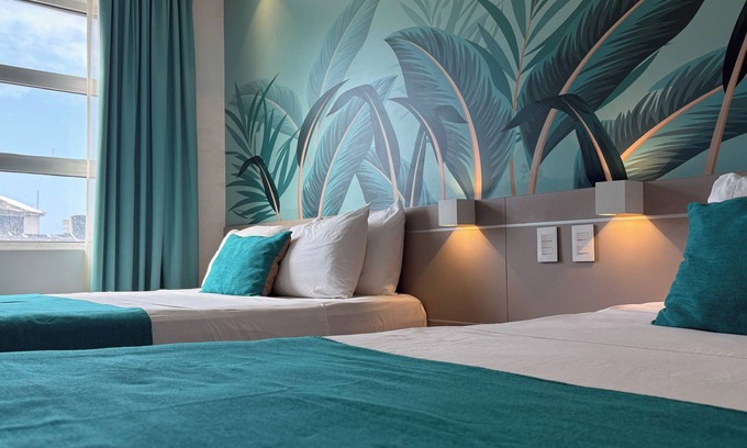 Punta Hansa Hotel | Hotel Portobelo Plaza las Ámericas