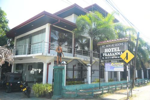 Trincomalee House | Hotel Prasanna