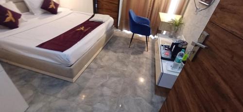 Kalkaji Hotel | Hotel Prithvi By Admire Stays