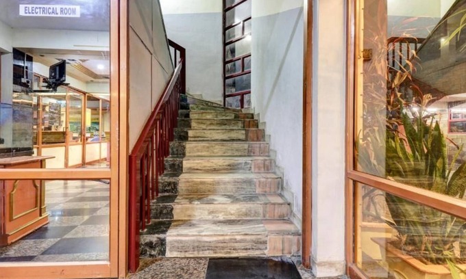 East Nada Hotel | HOTEL RVEES REGENCY