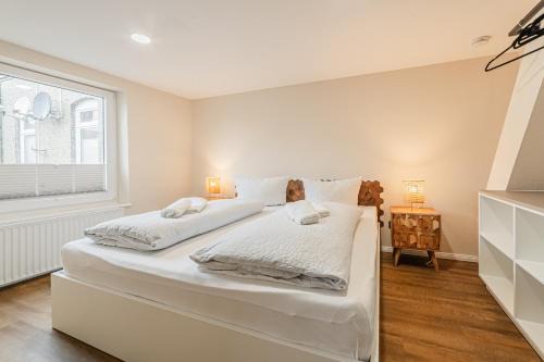 Eckernfoerde Hotel | Hotel Seepferdchen Zimmer 1 Eckernförde Self-Check-In