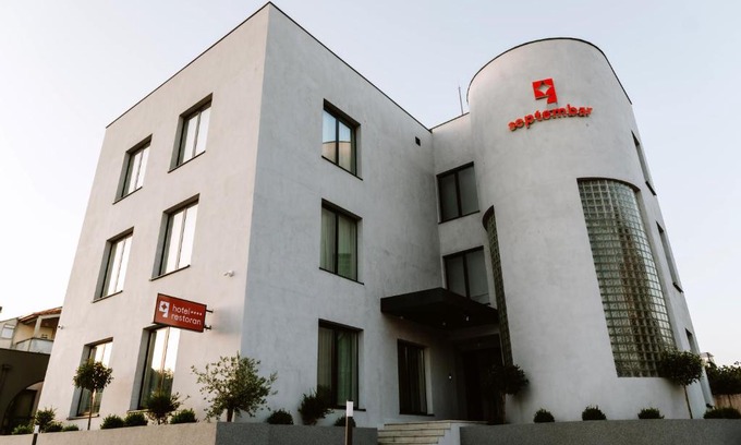 Podgorica Hotel | Hotel Septembar