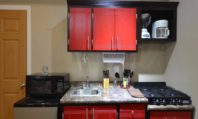 Playas De Tijuana Apartment | Hotel Suites del Sol