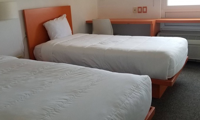 Chihuahua Hotel | Hotel Tecnologico Norte