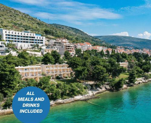 Seget Donji Hotel | Hotel Val All Inclusive