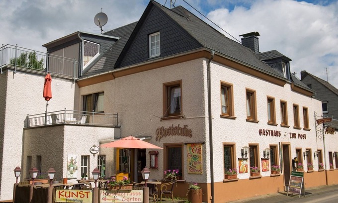 Burg Hotel | Hotel Zur Post